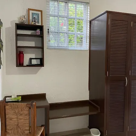 Villa Escondida Guest House Cozumel Downtown-3